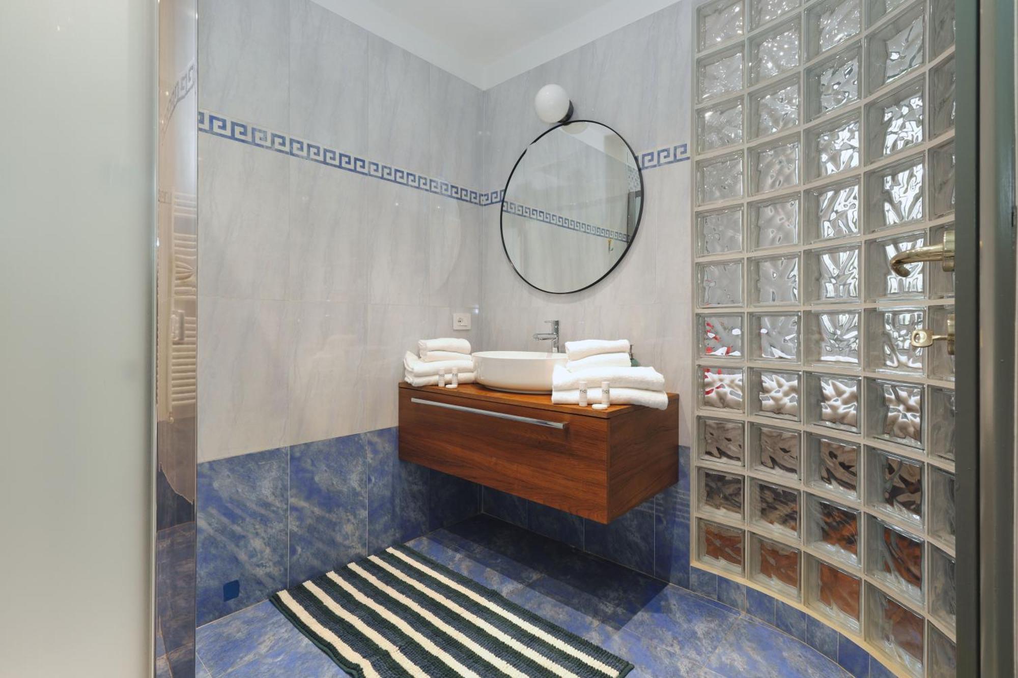 Joivy Modern Flat Near Duomo Di Milano Apartment Luaran gambar